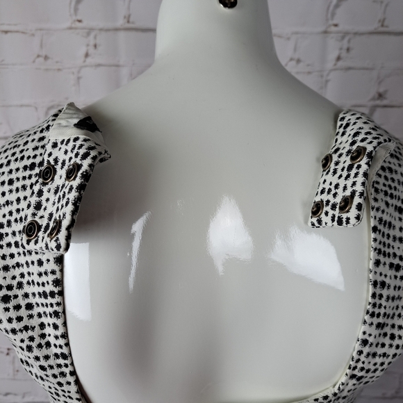 BANANA Republic Black White‎ Sheath Dress - Picture 6 of 12